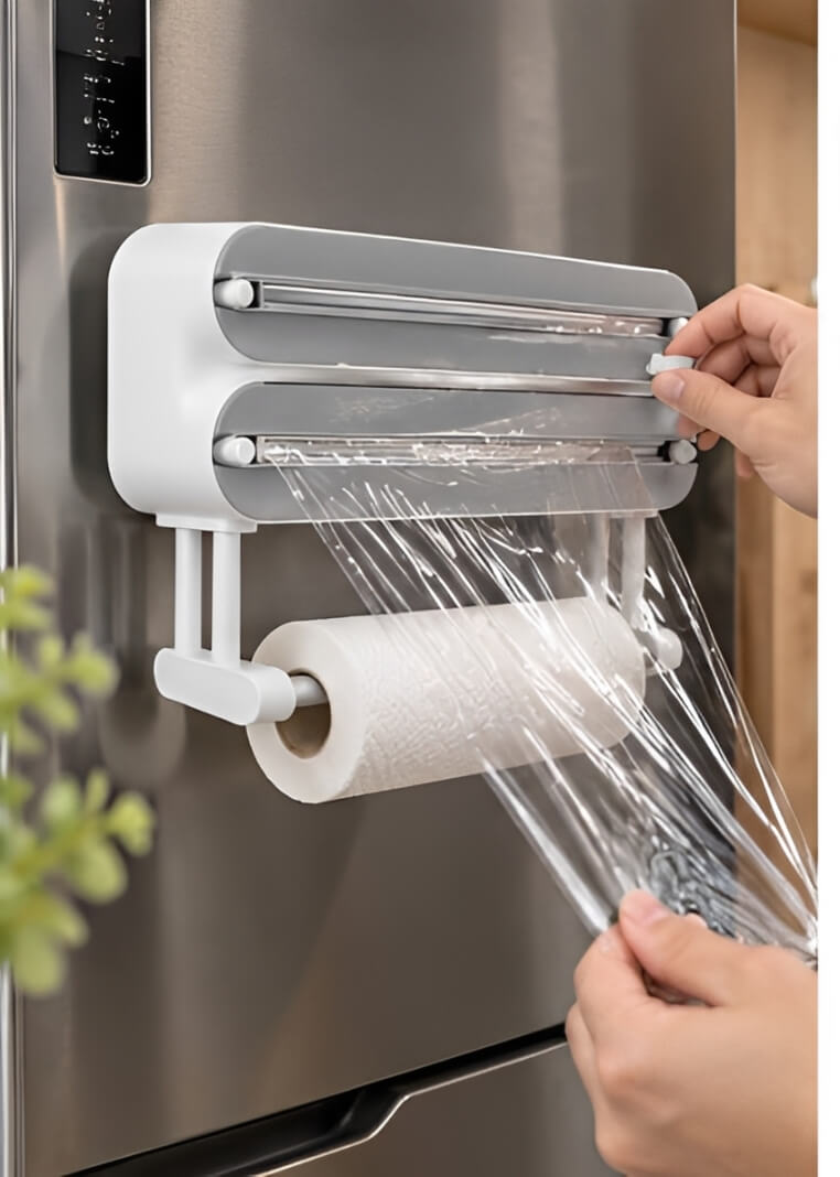 Dispensador gris de film transparente con cortador deslizante para cocina.